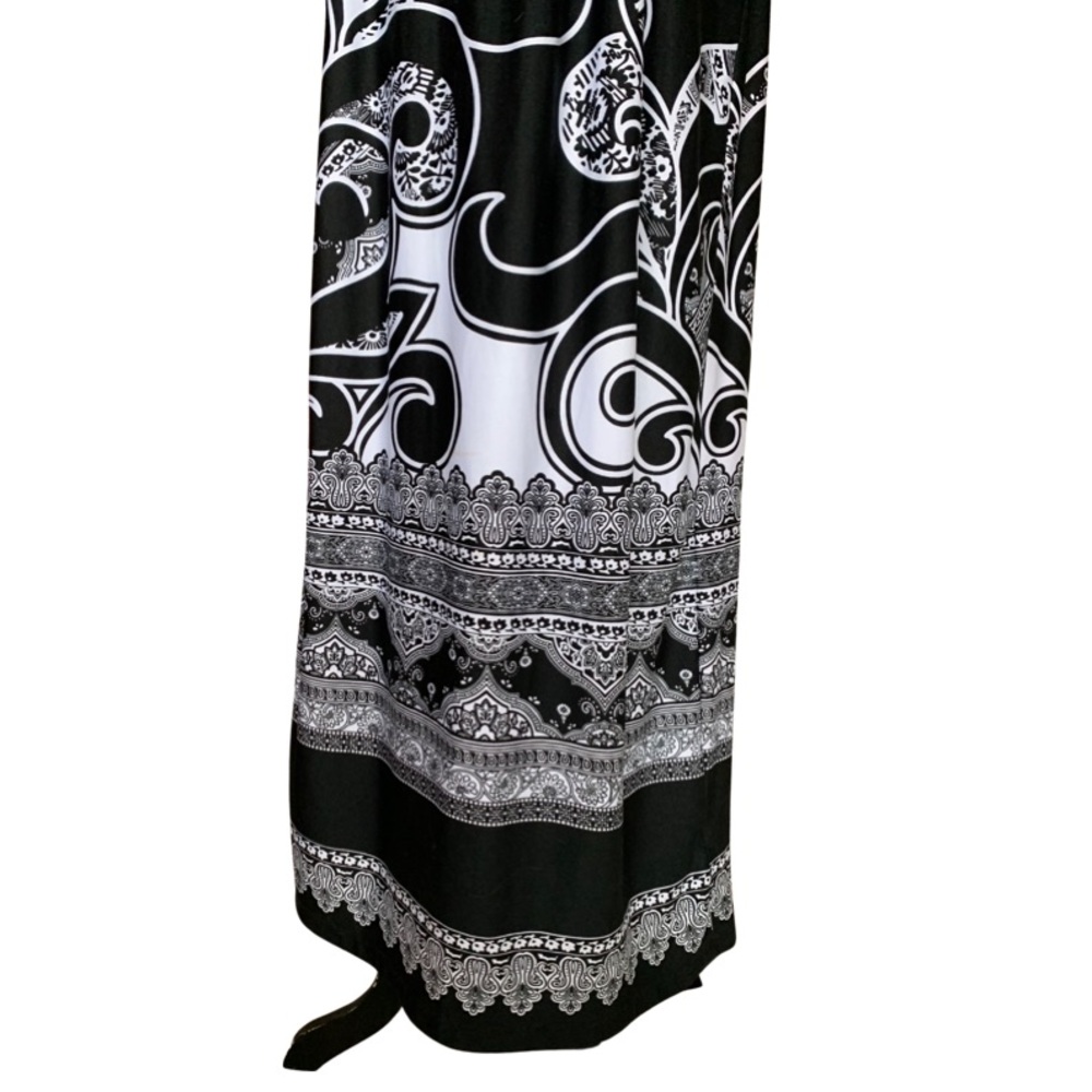 Olivia Matthews Black White Boho Aztec Maxi Dress Size Medium - Picture 6 of 12